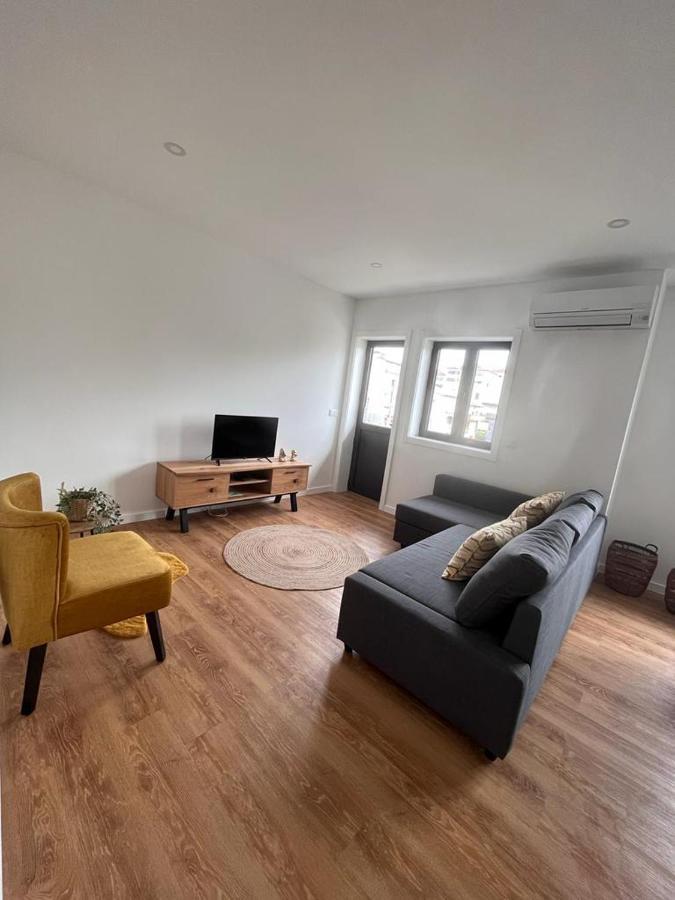 Barros' House Apartment *